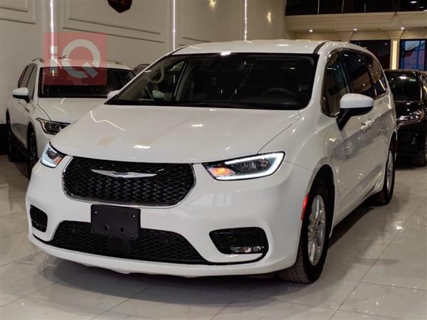 Chrysler for sale in Iraq